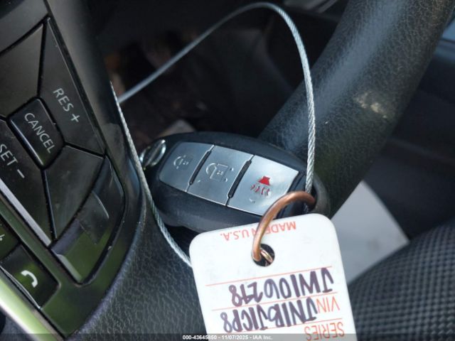 Nissan Rogue Sv Image 16