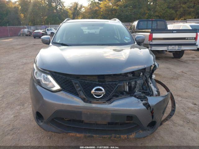 Nissan Rogue Sv Image 4