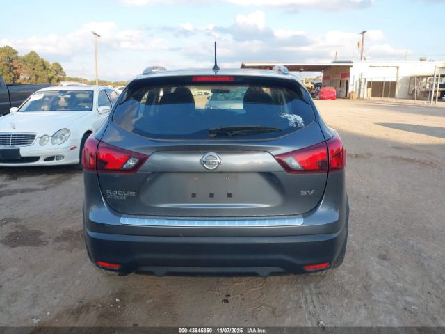 Nissan Rogue Sv Image 2