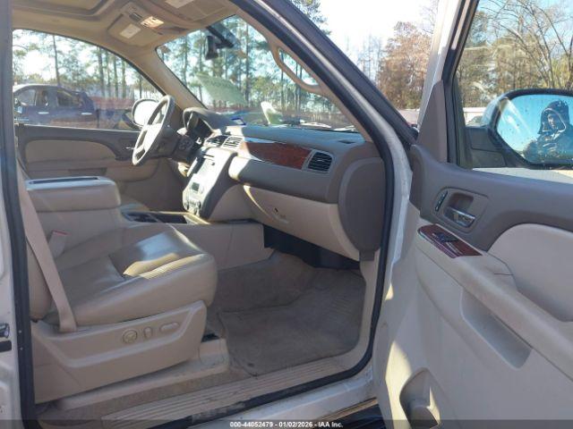 GMC Yukon Slt Image 8