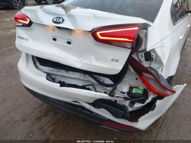 Kia Forte Ex Image 5