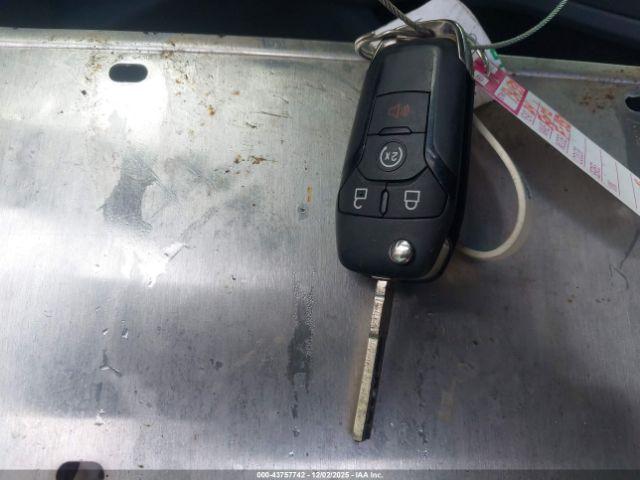 Ford F-350 Xlt Image 12