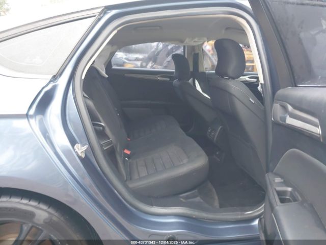 Ford Fusion Se Image 8