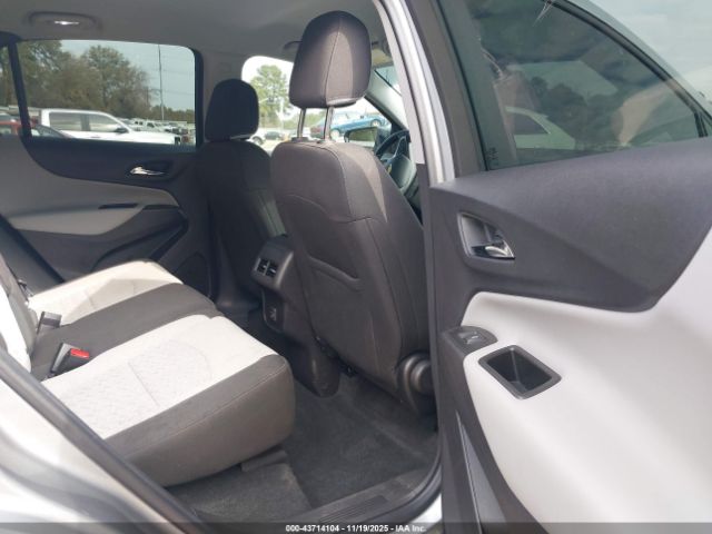 Chevrolet Equinox Fwd Ls Image 18