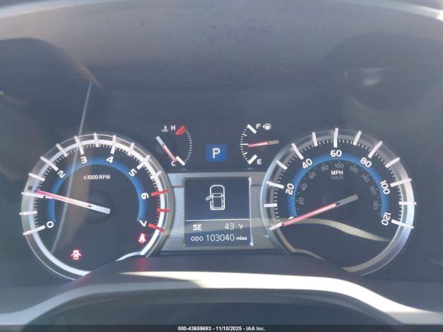 Toyota 4Runner Limited Image 4