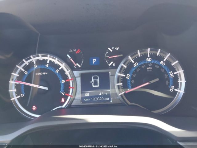 Toyota 4Runner Limited Image 9