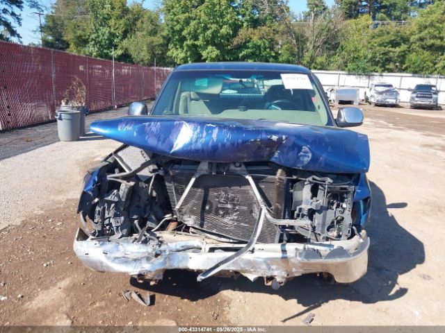 Chevrolet Silverado 1500 Ls Image 14