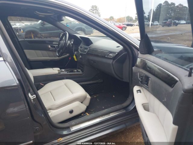 Mercedes-Benz E-Class Image 7
