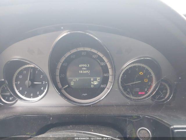 Mercedes-Benz E-Class Image 16