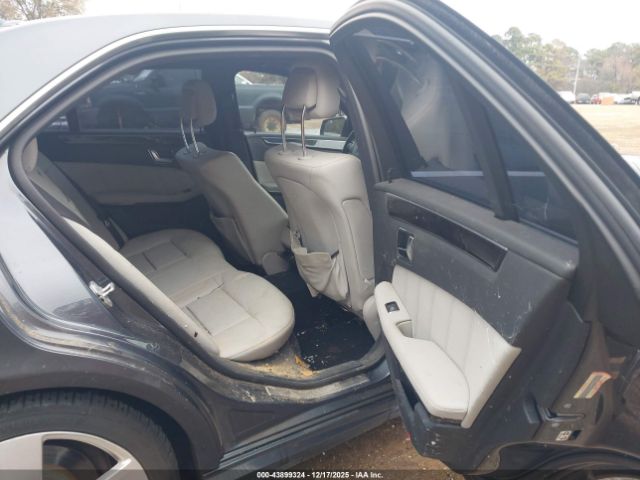 Mercedes-Benz E-Class Image 14