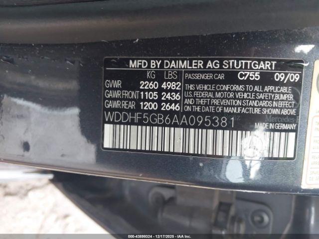 Mercedes-Benz E-Class Image 11