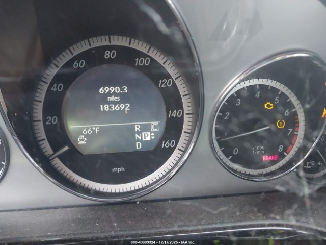 Mercedes-Benz E-Class Image 4