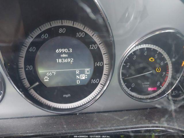 Mercedes-Benz E-Class Image 4