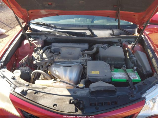 Toyota Camry Se Image 7