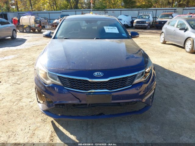 Kia Optima Lx Image 9