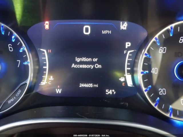 Chrysler Pacifica Touring L Plus Image 4