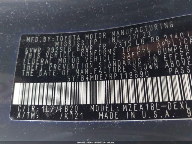 Toyota Corolla Le Image 2