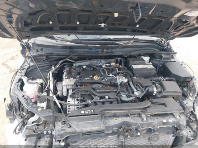 Toyota Corolla Le Image 10