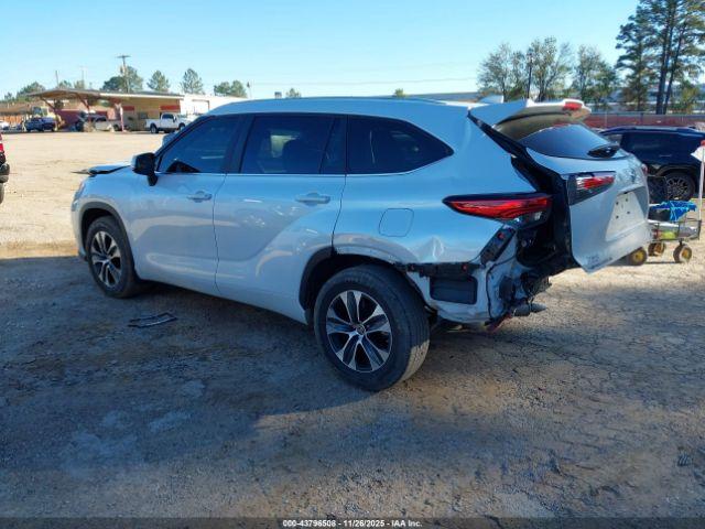 Toyota Highlander Xle Image 5