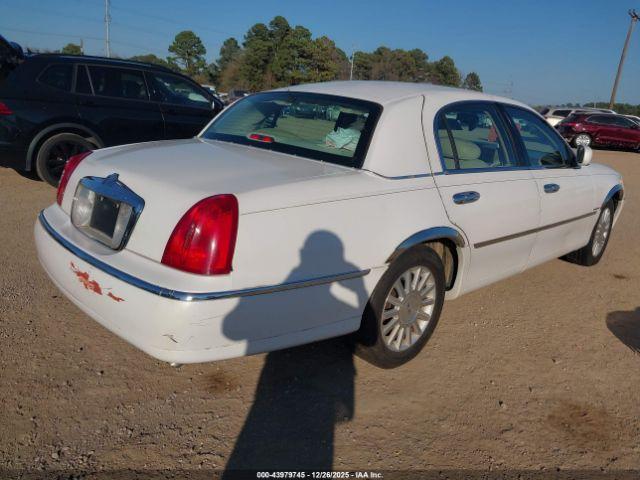 Lincoln Towncar Cartier Image 7