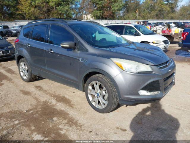  Salvage Ford Escape