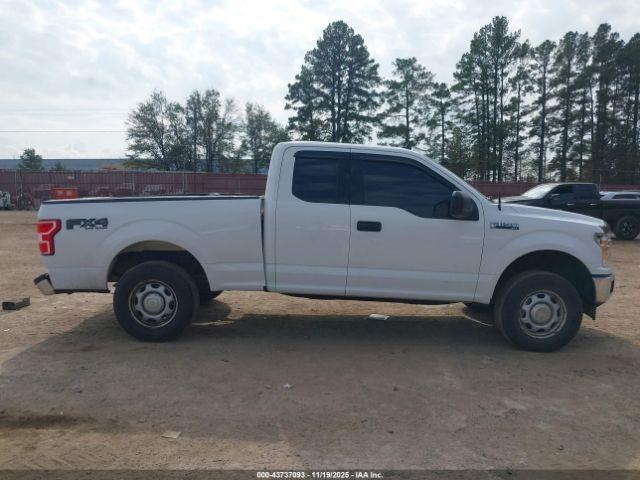 Ford F-150 Xlt Image 16
