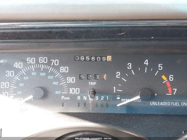 Buick LeSabre Custom Image 2