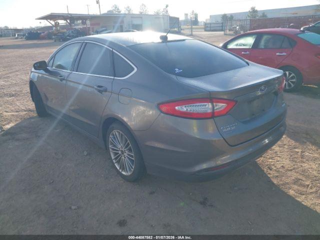 Ford Fusion Se Image 3