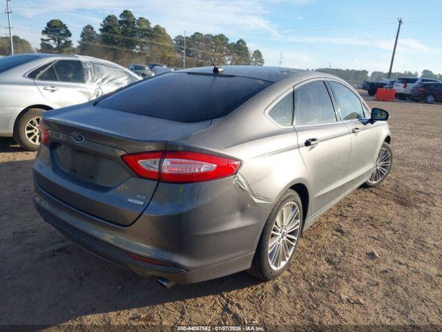 Ford Fusion Se Image 2