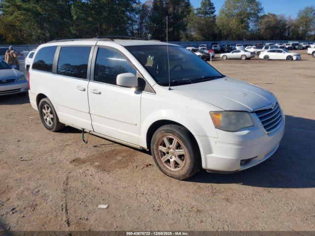  Salvage Chrysler Town & Country