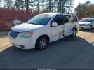 Chrysler Town & Country Touring Image 4