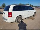 Chrysler Town & Country Touring Image 9
