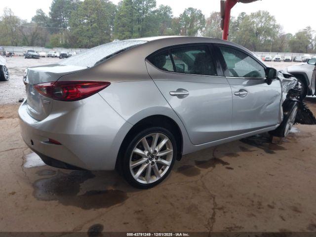 Mazda Mazda3 Touring Image 15