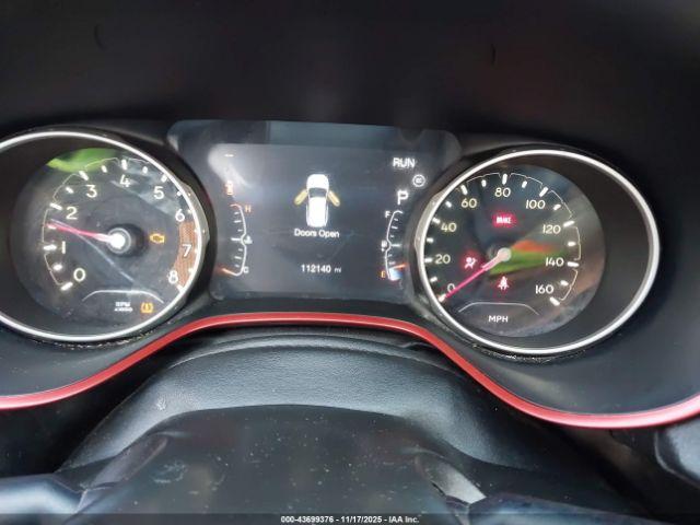 Jeep Compass Trailhawk 4x4 Image 18