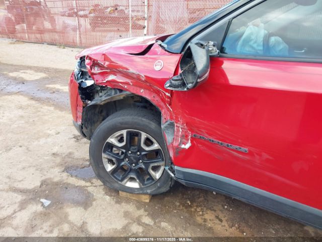 Jeep Compass Trailhawk 4x4 Image 20