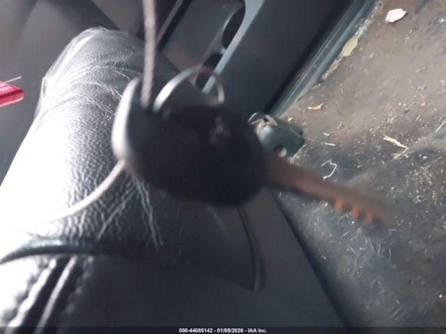 Chevrolet Silverado 1500 Lt Image 8