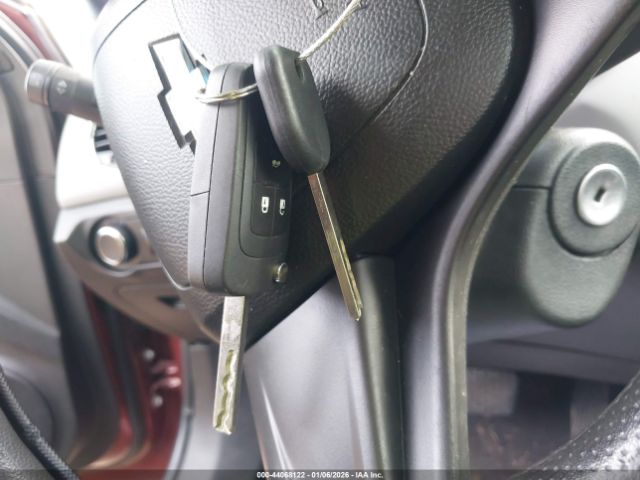 Chevrolet Cruze Ls Image 6