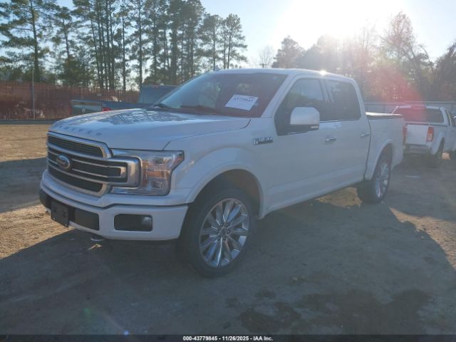 Ford F-150 Limited Image 14