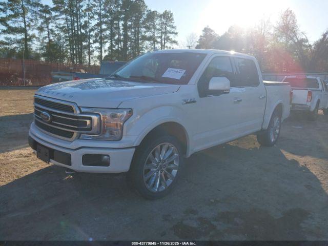 Ford F-150 Limited Image 14