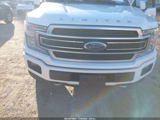 Ford F-150 Limited Image 5