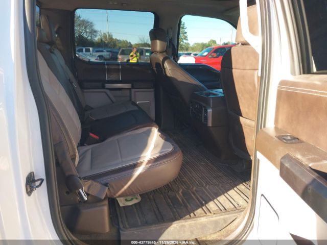 Ford F-150 Limited Image 10