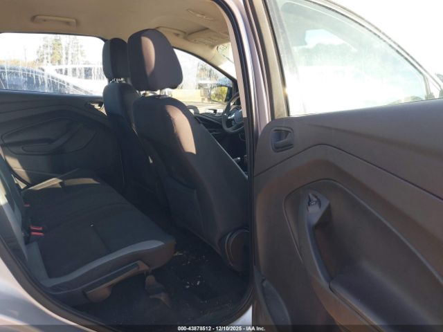 Ford Escape S Image 7