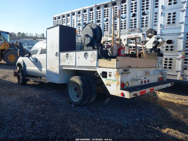 Ford F-550 Xl Image 3