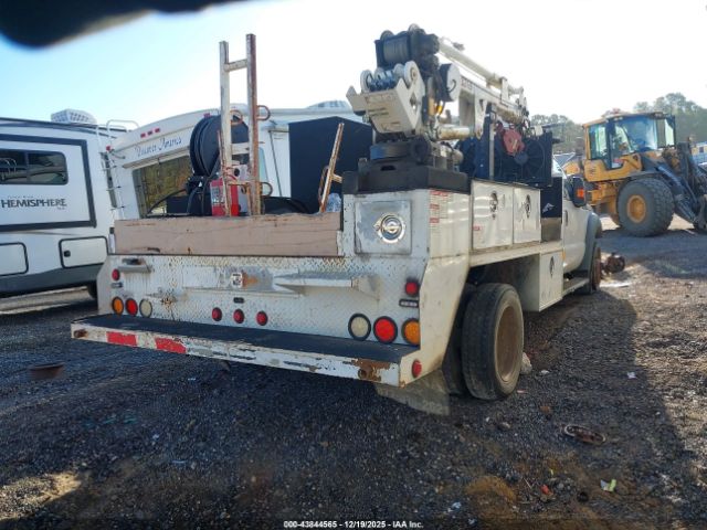 Ford F-550 Xl Image 8