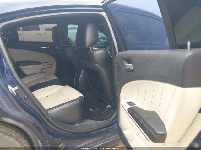 Dodge Charger Sxt Image 5