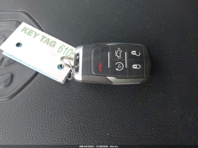 Ram 3500 Laramie  4x4 8' Box Image 10