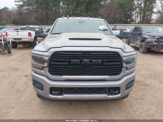 Ram 3500 Laramie  4x4 8' Box Image 13